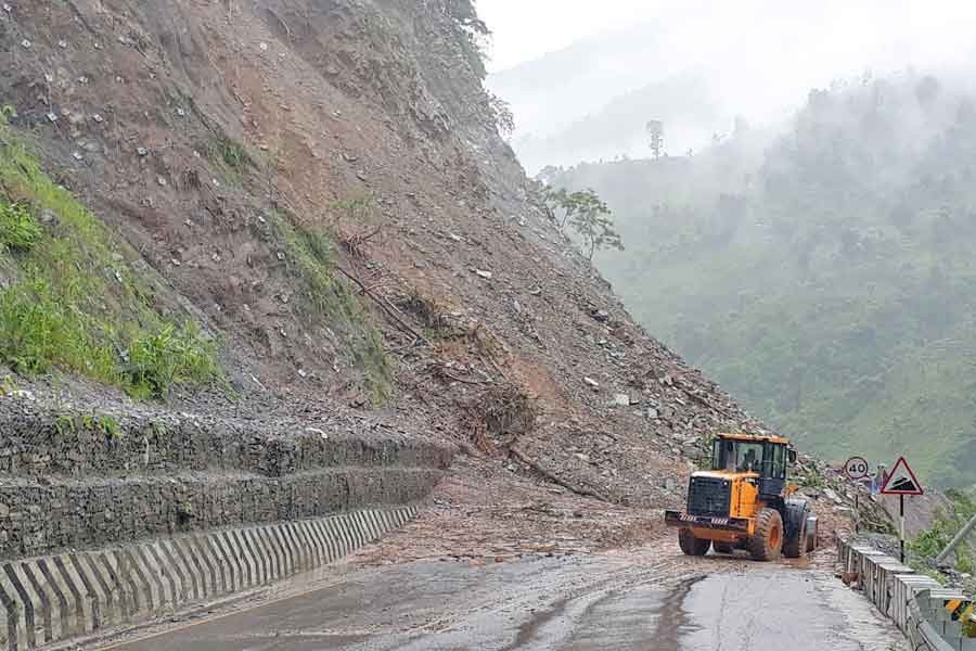 नारायणगढ–मुग्लिन सडक पुनः अवरुद्ध