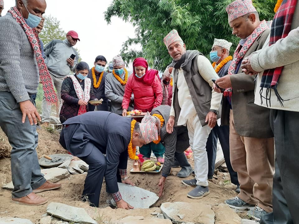 कास्कीको हेमजा—अस्ताम—धम्पुस—मर्दिहिमाल जाने पदमार्गको शिलान्यास