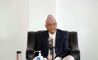 नेपाल समूहले नेताहरुलाई बलजफती रिसोर्टमा लगेर राखे : केपी ओली