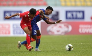 नेपाल-भारतबीचको पहिलो खेल १-१ गोलको बराबरीमा टुङ्गियो 
