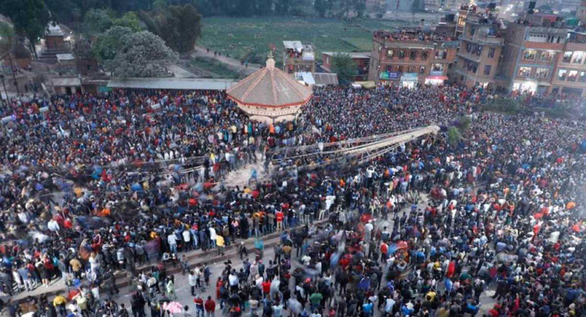 भक्तपुरको प्रसिद्ध बिस्का जात्रा सुरु