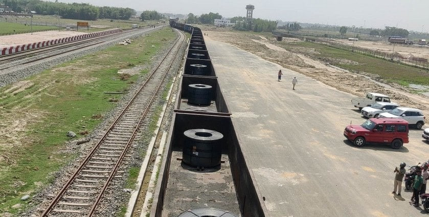 train-biratnagar-(10)_Dmegwe0znU.jpg