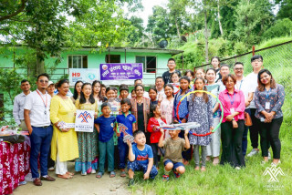 हिमालय एयरलाइन्सद्वारा लवप्रसाद बाल गृहलाई आर्थिक सहयोग