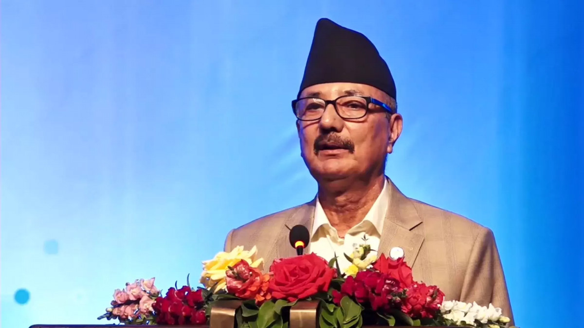 दशैँ, तिहारमा हुने कालोबजारी रोक्न निरन्तर बजार अनुगमन हुन्छ : मन्त्री रिजाल