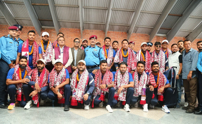 एसियाली खेलकुदको क्वार्टरफाइनलबाट बाहिरिएको नेपाली क्रिकेट टोली स्वदेश फर्कियो