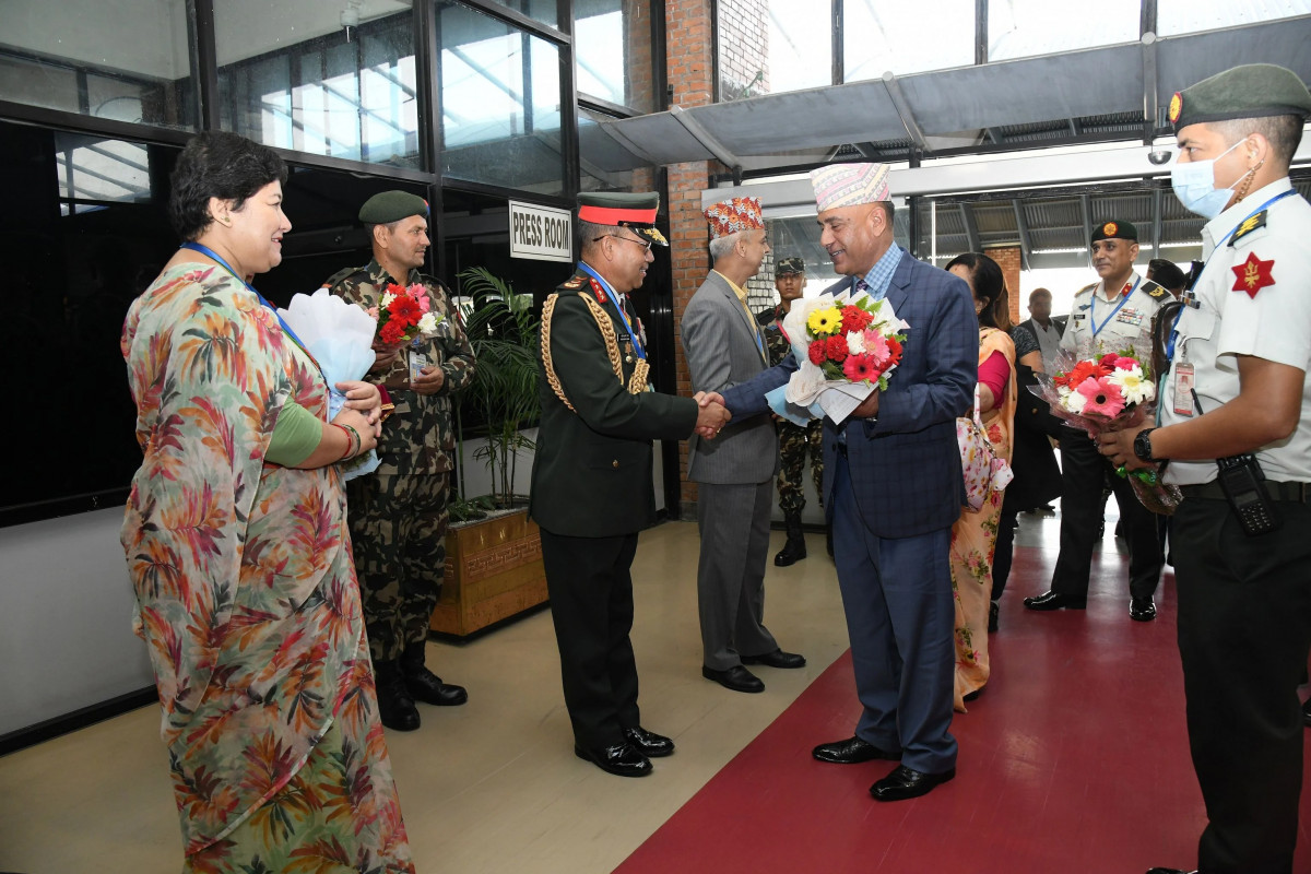 प्रधान सेनापति शर्मा बेलायत प्रस्थान, राणालाई कायममुकायम
