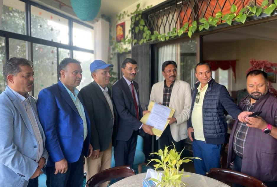 एक्सनमा एनआरएनए अध्यक्ष आरके शर्मा,श्रममन्त्रीसँग भेटवार्ता,मध्यपूर्व लगायत देशका श्रमिकका समस्या समाधान गर्न ध्यानाकर्षण