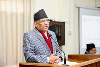 तत्काल सेवा प्रवाहमा सुधार गर्न लागिहालौँ : प्रधानमन्त्री दाहाल