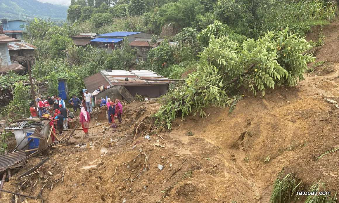 पछिल्लो एक महिनामा बाढीपहिरोबाट एक सय एकको मृत्यु