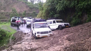 अवरुद्ध अरनिको र बिपी राजमार्गमा सञ्चालनमा