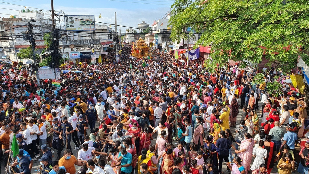 विराटनगरको राधाकृष्ण रथयात्रा आज, कोशी प्रदेशमा बिदा