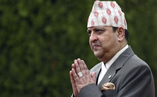 पूर्वराजा शाह भोलि लुम्बिनी जाने