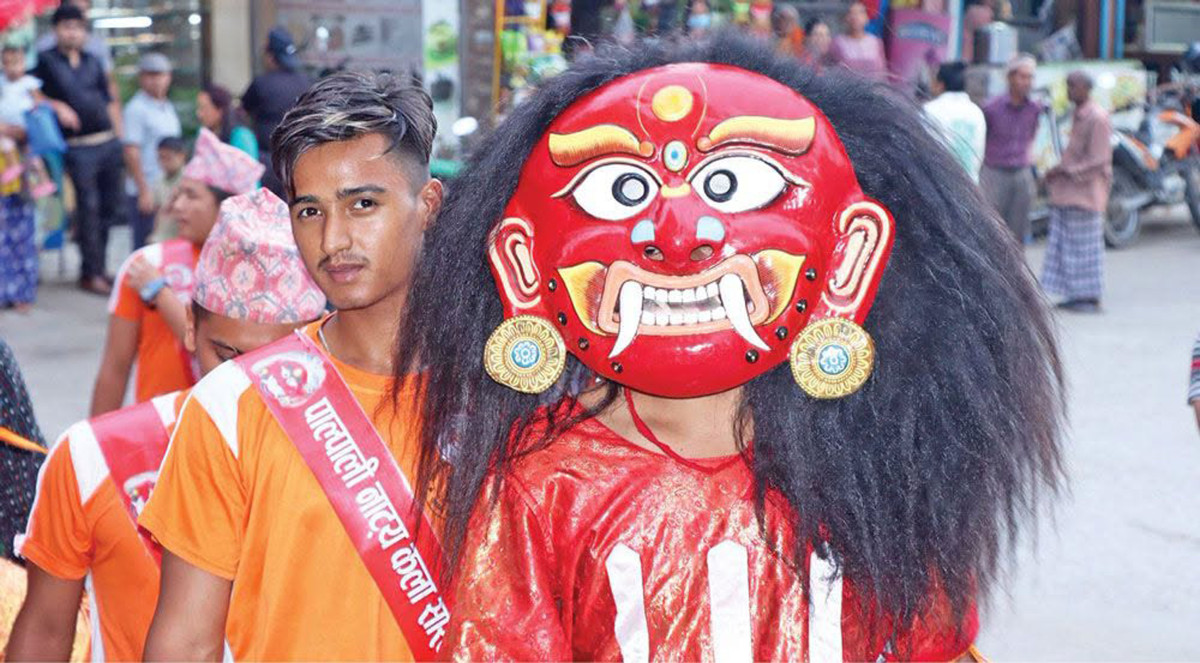 पुस्तान्तरणको प्रतीक्षामा पाल्पाको लाखे नाच
