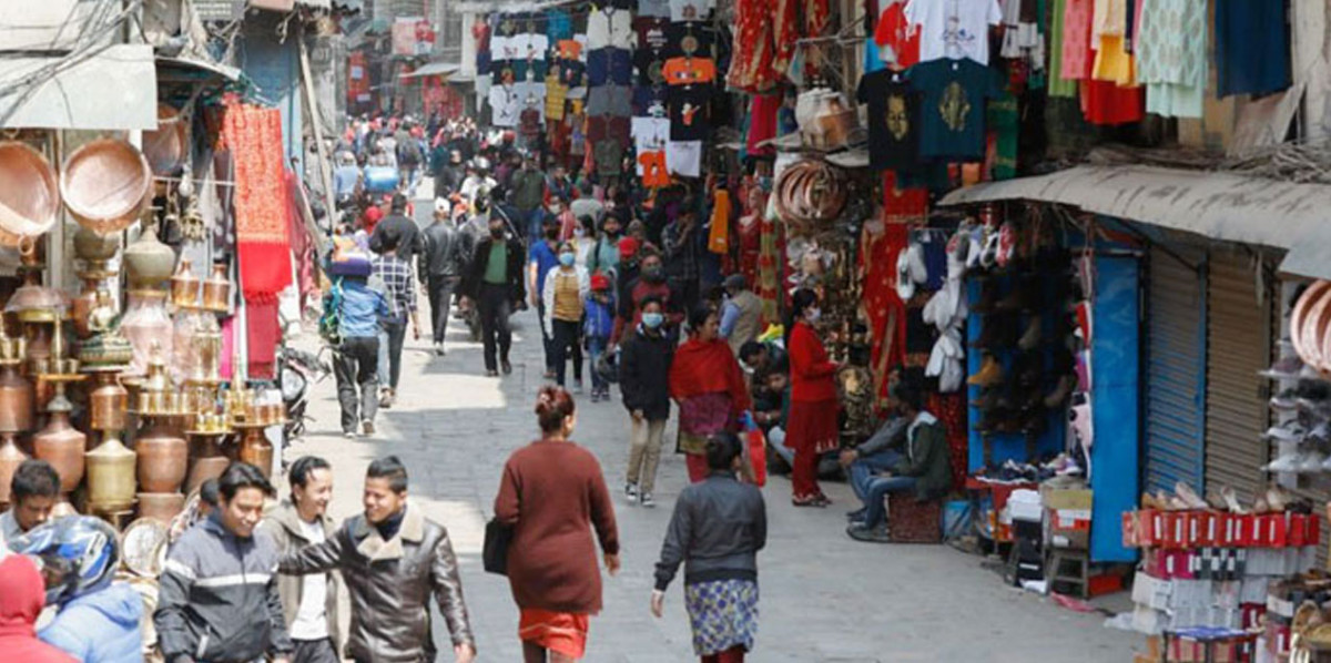 दसैँमा नयाँ लुगा नलाइ चित्तै बुझ्दैन..